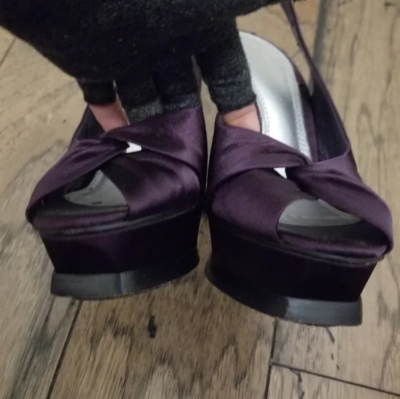 Bebe Zahara Purple Satin Heels Size 7 - Picture 13 of 15